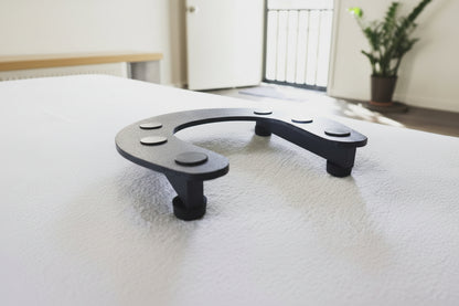 Plataforma de Apoio de Cabeça Sarga para Trabalho Corporal no Solo